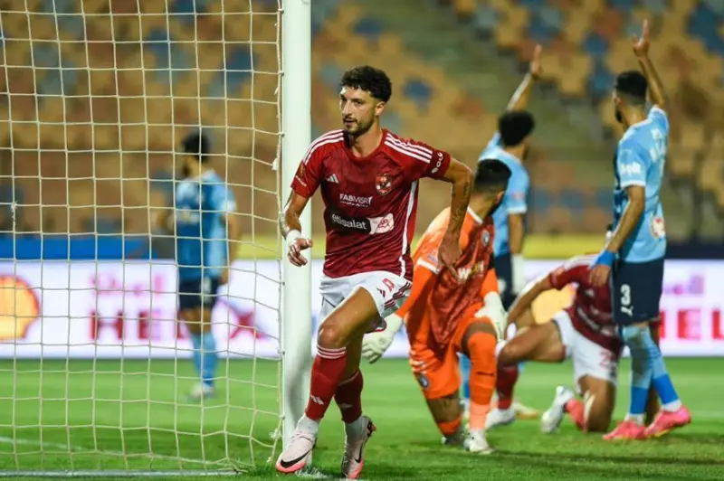 احتفال وسام أبو علي خلال مباراة الأهلي وبيراميدز